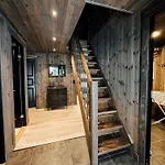 Modern Mountain - Sauna - 5 Bedrooms - Sleeps For 10 Semesterbostad *