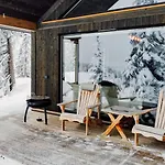 Modern Mountain - Sauna - 5 Bedrooms - Sleeps For 10 * Torpo