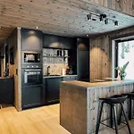Modern Mountain - Sauna - 5 Bedrooms - Sleeps For 10 *