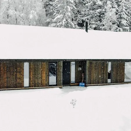Modern Mountain - Sauna - 5 Bedrooms - Sleeps For 10 *