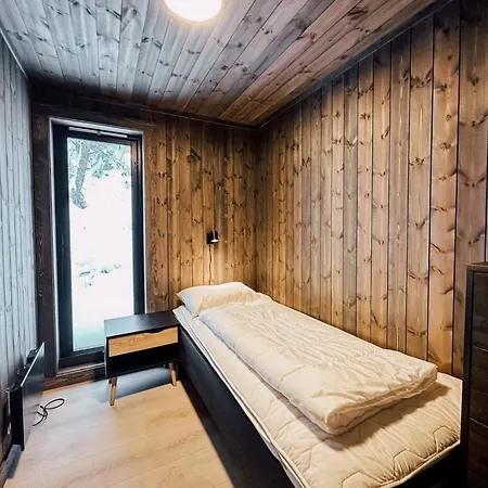 Modern Mountain - Sauna - 5 Bedrooms - Sleeps For 10 Torpo
