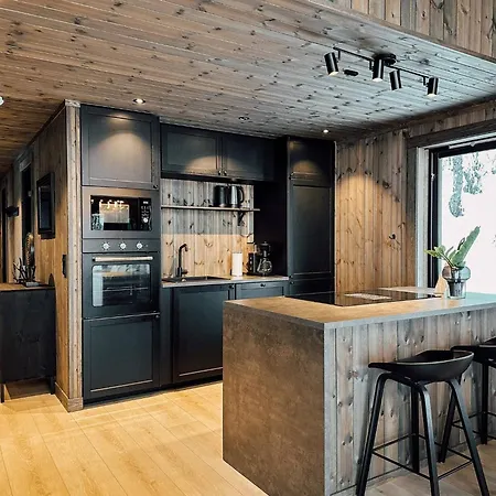 Modern Mountain - Sauna - 5 Bedrooms - Sleeps For 10 *