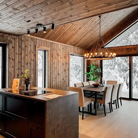 Modern Mountain - Sauna - 5 Bedrooms - Sleeps For 10