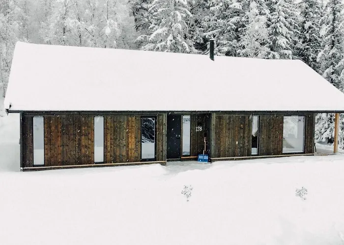 Modern Mountain - Sauna - 5 Bedrooms - Sleeps For 10 *