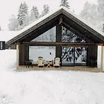 Modern Mountain - Sauna - 5 Bedrooms - Sleeps For 10 Torpo