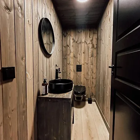Modern Mountain - Sauna - 5 Bedrooms - Sleeps For 10 Nyaraló